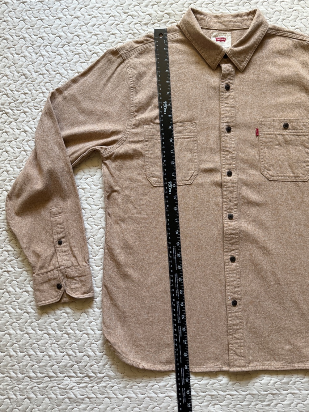 Levi's Men's Tan BeigeButton-Front Shirt 100% Cotton Size Large - Picture 5 of 8